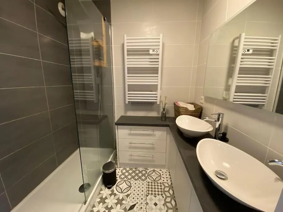 Superbe T3 Centre Ville Avec Garage Ferme Clermont-Ferrand Apartmán