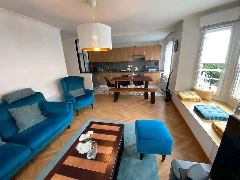 Superbe T3 Centre Ville Avec Garage Ferme Clermont-Ferrand Apartment